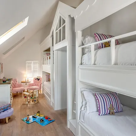 The Dormouse -uk46926